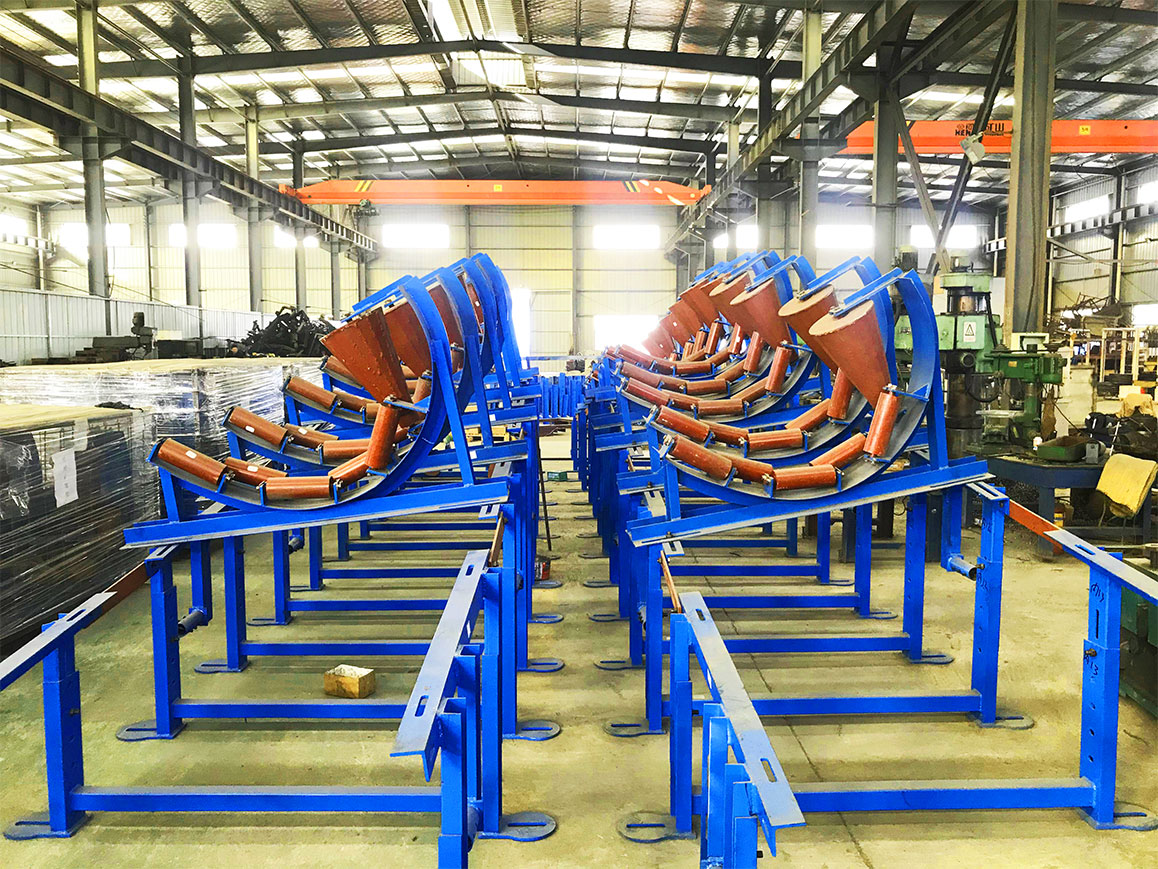 皮带机转弯装置详情2.jpg 皮带机转弯装置详情2.jpg